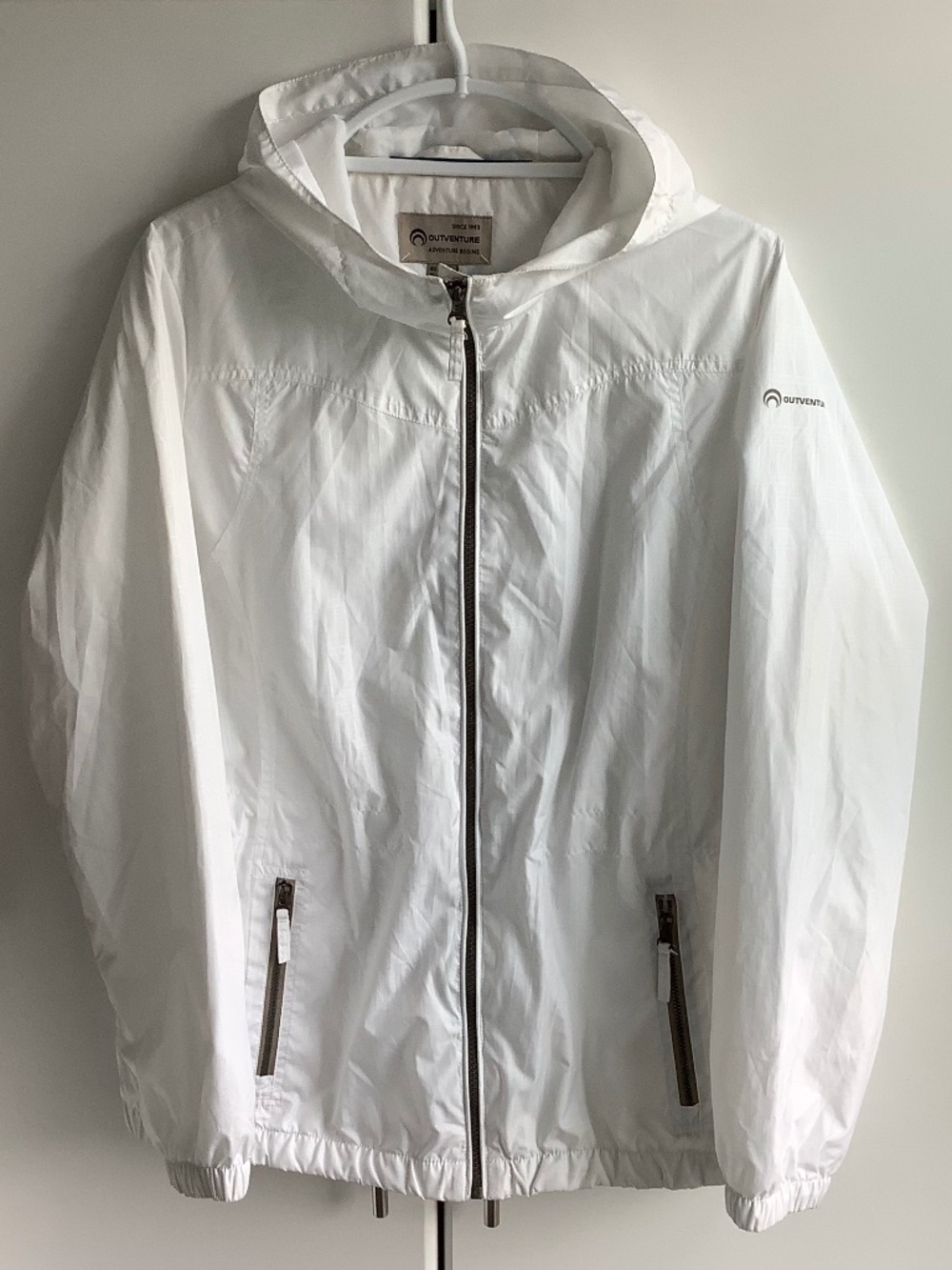 Outventure White Hooded Windbreaker Jacket M/L Lightweight Zip Front